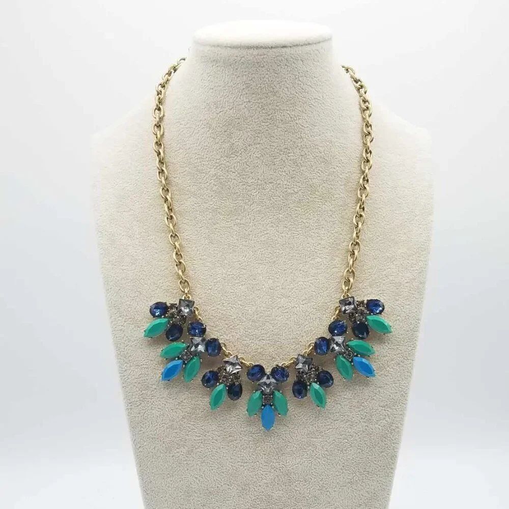NWOT J Crew Shades of Blue Crystal Bead Necklace